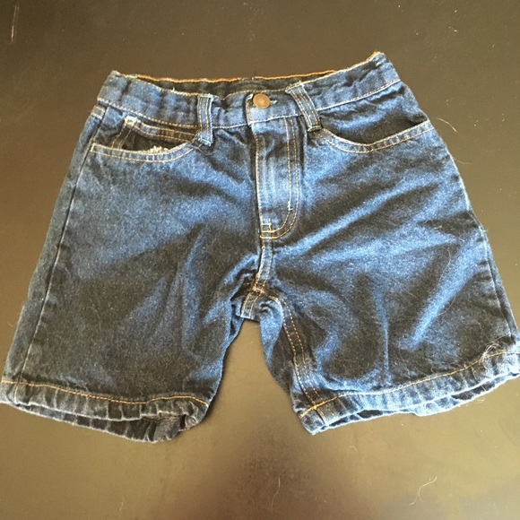 american hawk Other - 🔥sale🔥 Boys jean shorts size 4T